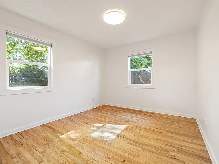 7401 SE 83rd Ave — Photo 23