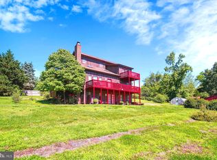 7528 Glen Albin Rd, La Plata, MD 20646