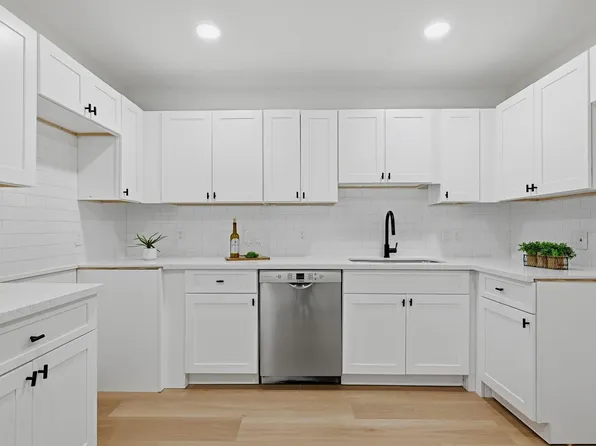 1406 Pleasantville Dr, Houston, TX 77029