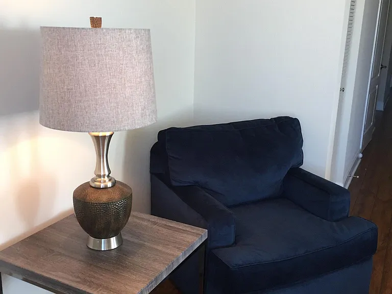 Nissen Building Apartments — Photo 85