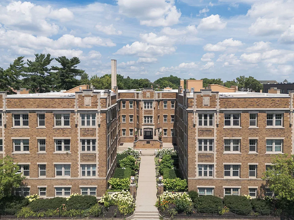 Belmont Apartments