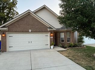 3241 Orchard Grass Rd, Lexington, KY 40509