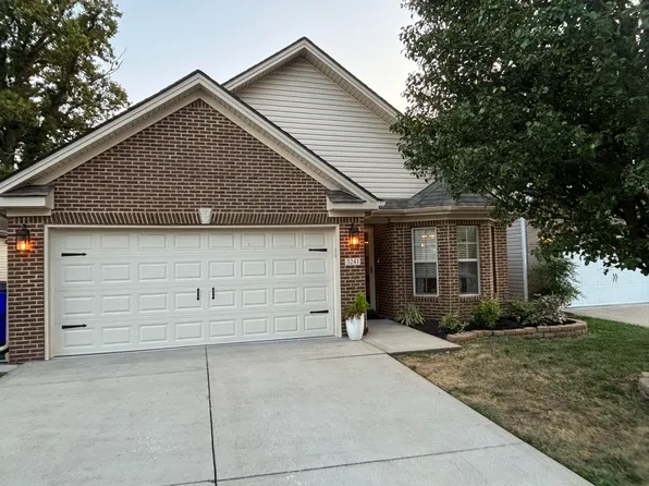 3241 Orchard Grass Rd, Lexington, KY 40509