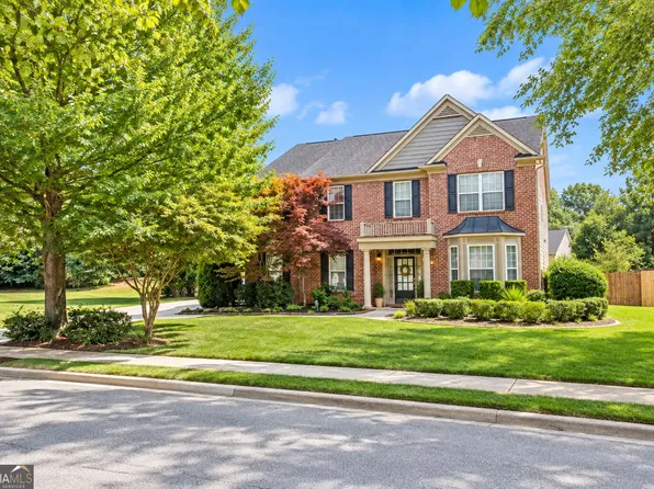 119 Village Green Cir, Tyrone, GA 30290