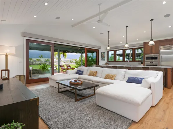 73-4711 Aukai Pl #13, Kailua Kona, HI 96740