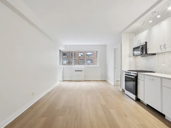 85 East End Avenue image 1 of 38