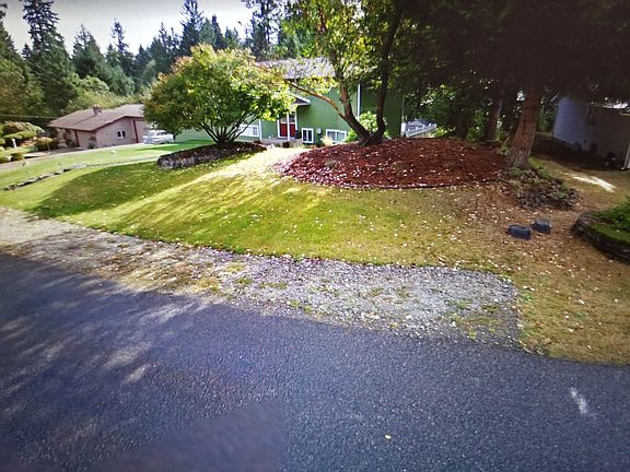 3rd image of 3017 Madora Dr SE