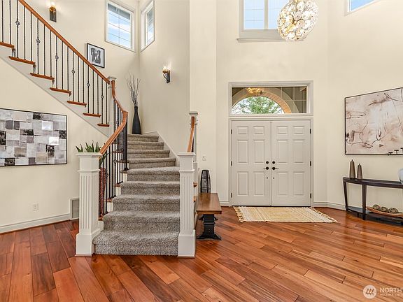 4th image of 20230 86th Place NE