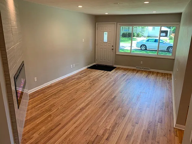 1408 W Clark St — Photo 12