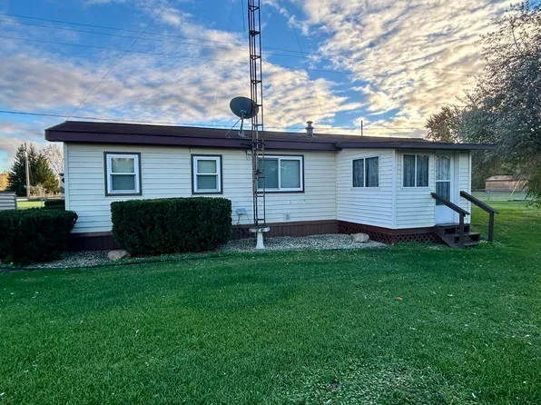 2343 W M 61 Rd, Gladwin, MI 48624