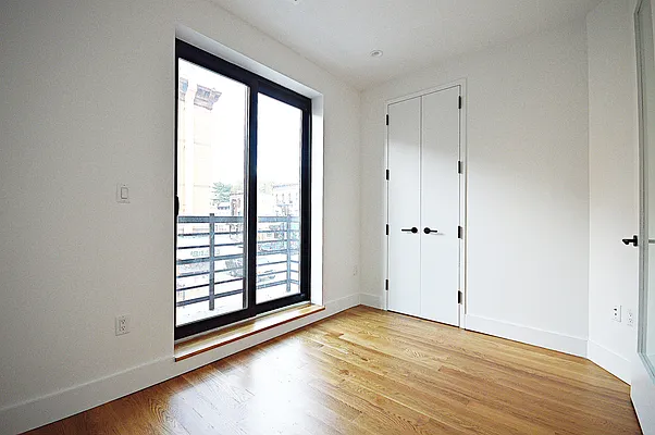 Rented by Simply Brooklyn Realty Inc | media 38