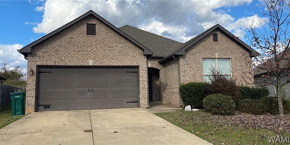 1st image of 1270 Maxwell Cir