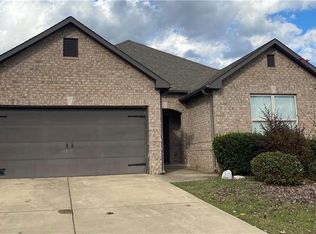 1270 Maxwell Cir, Tuscaloosa, AL 35405