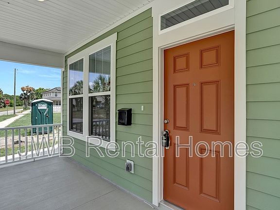 2nd image of 963 Palmetto St