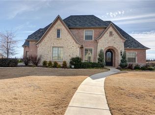 184 Yorkshire Dr, Heath, TX 75032