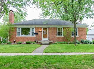 32601 Vermont St, Livonia, MI 48150