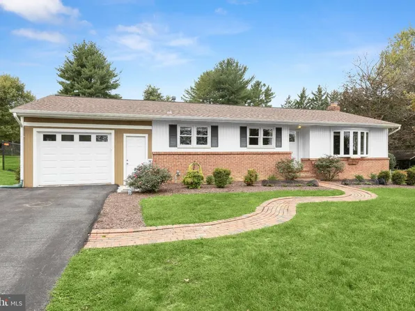 4310 Brittany Dr, Ellicott City, MD 21043