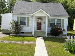 4034 Alma Ave, Knoxville, TN 37914