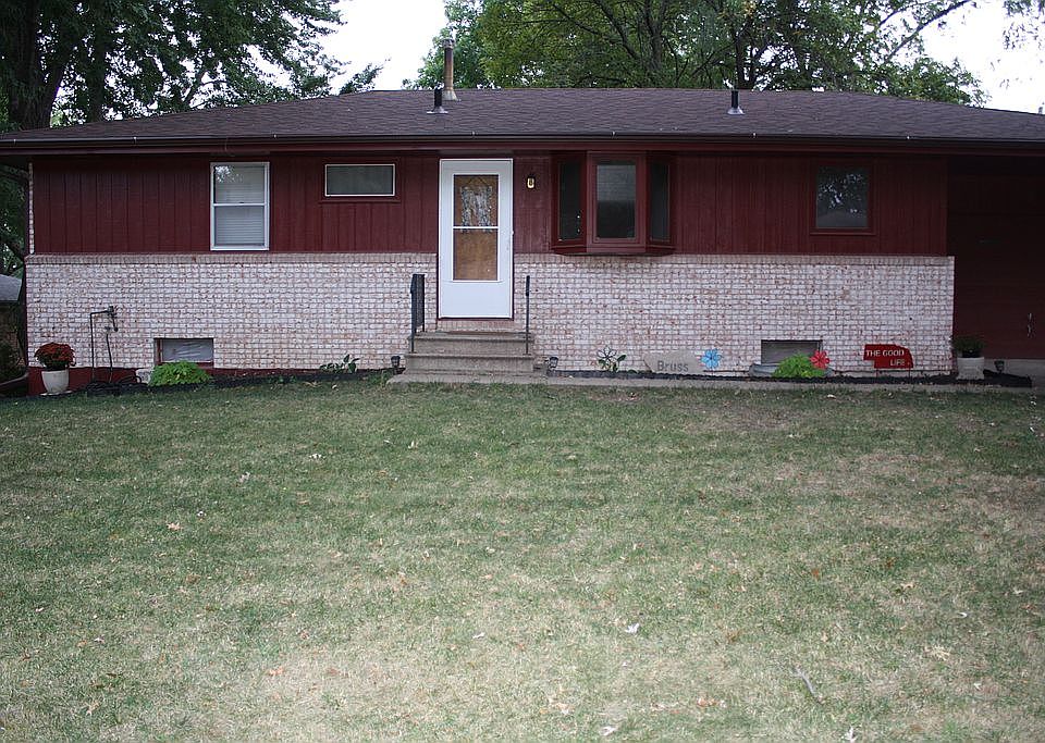 1st image of 8031 Vine St