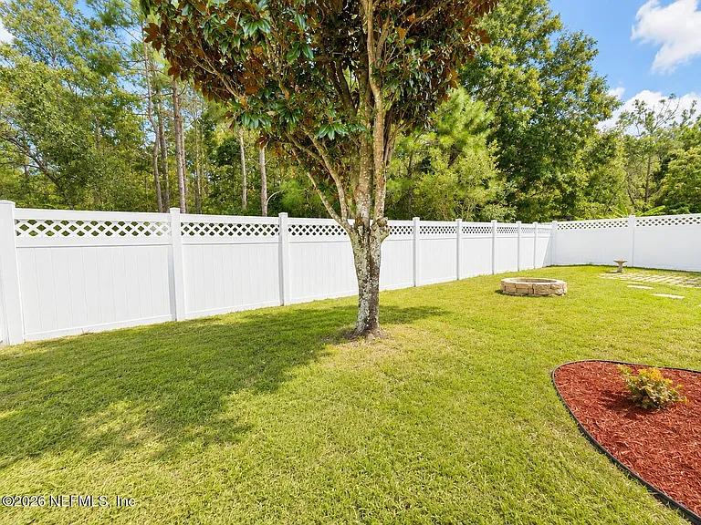 550 Drysdale Dr — Photo 15