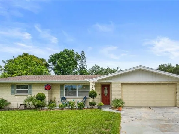 1341 Chesterfield Dr, Clearwater, FL 33756
