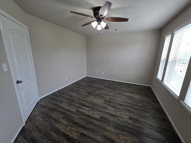 Fourth bedroom - Second floor