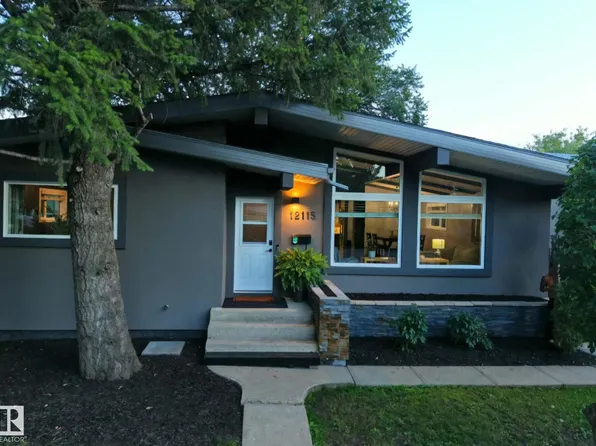 12115 40th Ave NW, Edmonton, AB T6J 0S4