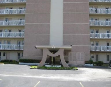 619 NE 14th Ave APT 105, Hallandale Beach, FL, 33009