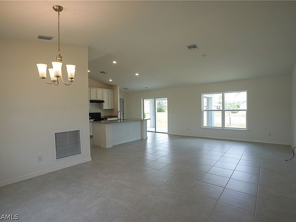 5th image of 1329 S Gator Circle Cpe
