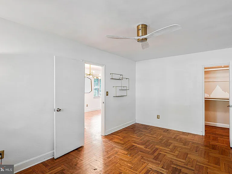 1301 N Ode St #115 — Photo 10