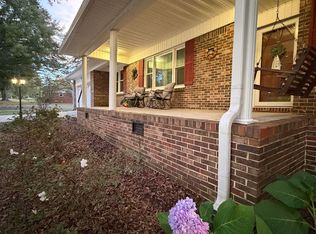 1010 9th St NW, Arab, AL 35016