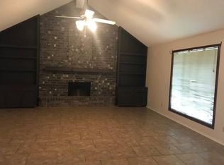 6902 Fawn Ridge Dr, Corpus Christi, TX 78413