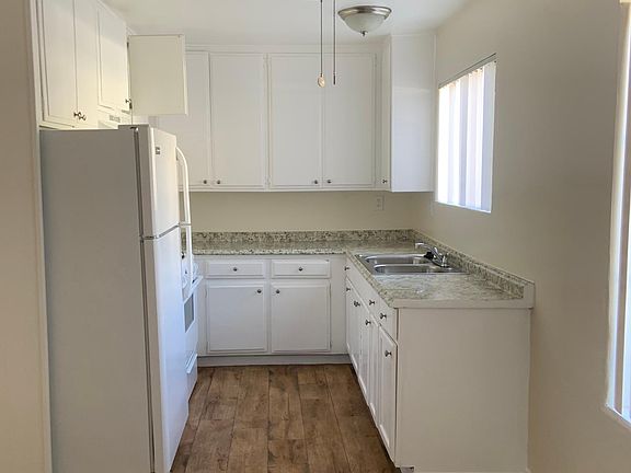 5th image of 4236 34th St APT 6