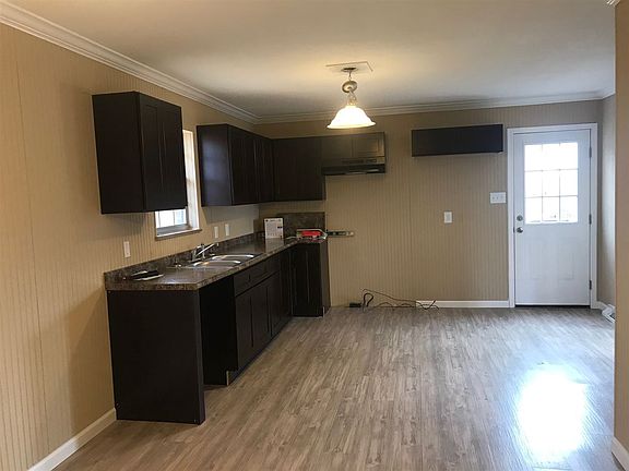 3rd image of 4467 Brockland Dr