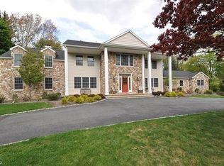 13 Knollwood Trl E, Mendham, NJ 07945