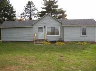 42073 Savage Rd, Van Buren Township, MI 48111