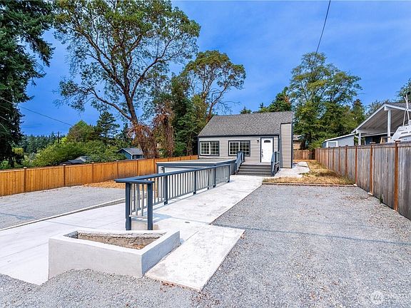 2nd image of 2644 SW 112th St