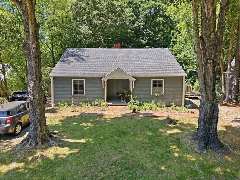1st image of 204 Purefoy Rd #A