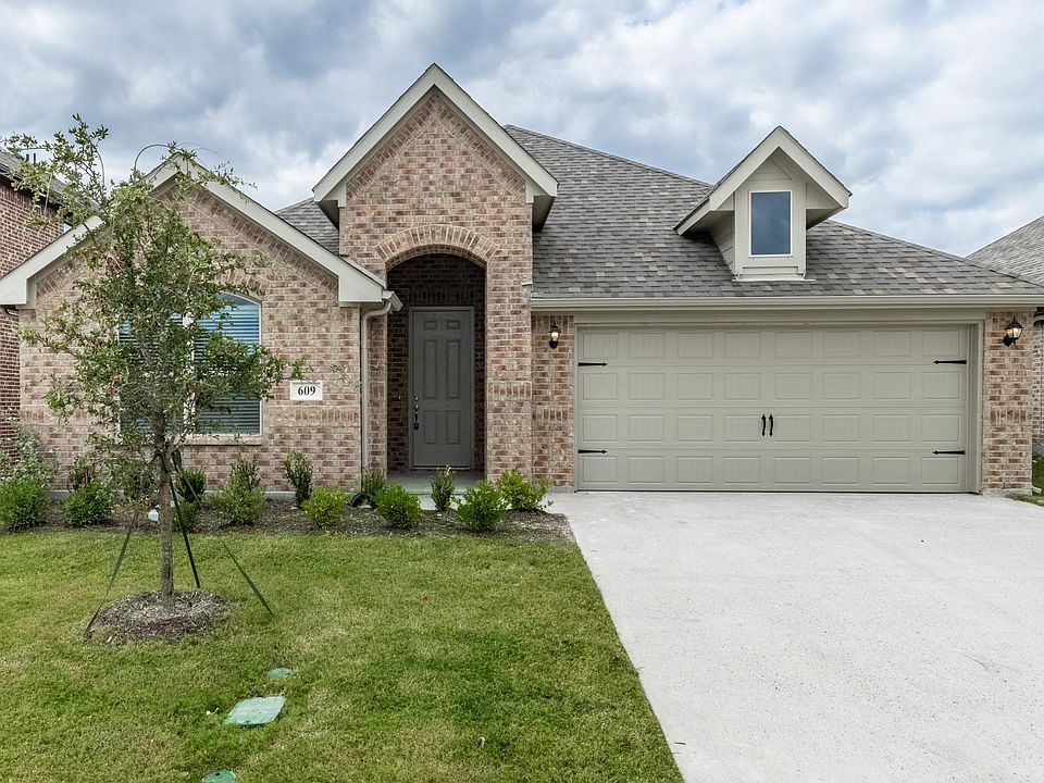 1st image of 609 Antswood Dr