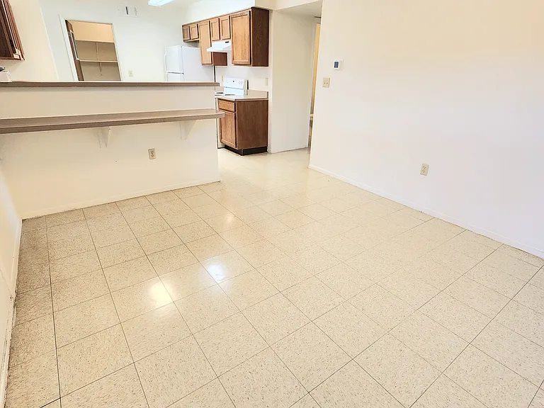 312 Fireball Dr — Photo 6