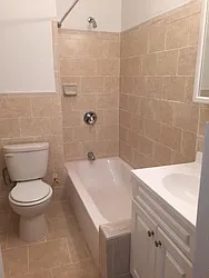 Rented by Roberto Guilbet, LREB