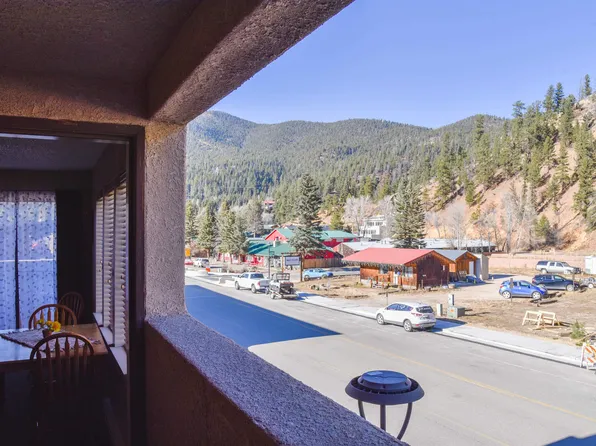 201 Main St W #122, Red River, NM 87558