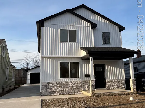 127 E Mahan Ave, Hazel Park, MI 48030