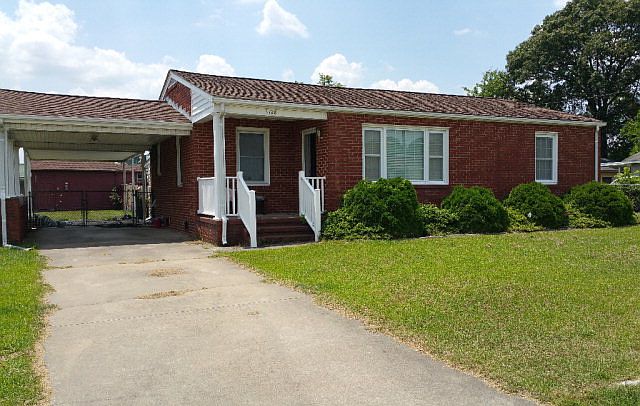 1st image of 1108 4th St