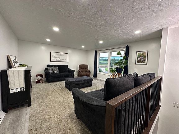 4th image of 4137 Crooked Run Rd NW