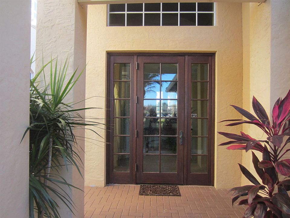 1st image of 107 SE Santa Gardenia