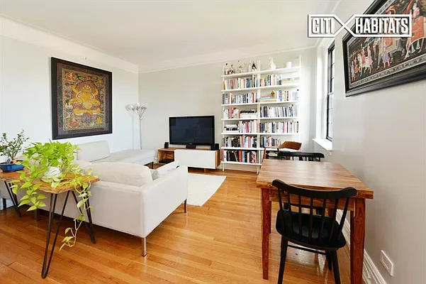 Sold by Citi Habitats | media 10