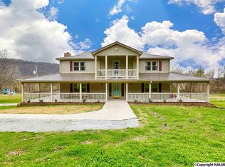 580 Hegia Burrow Rd SE, Huntsville, AL 35803