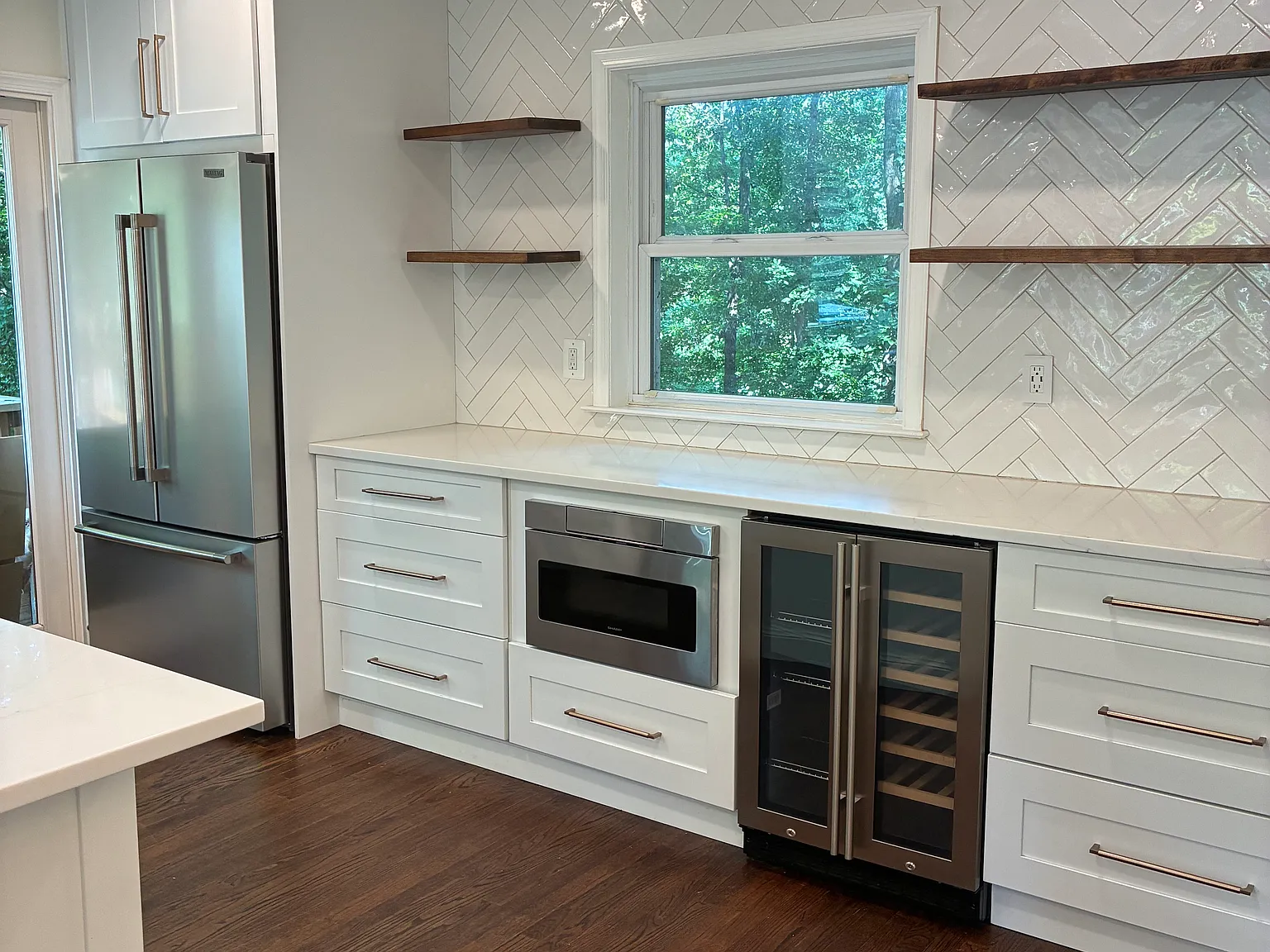 5 bed, 2.5 bath, 3453 sqft, $6,000 — Photo 4
