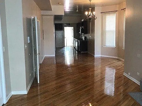 1747 W Huron St APT 1, Chicago, IL 60622